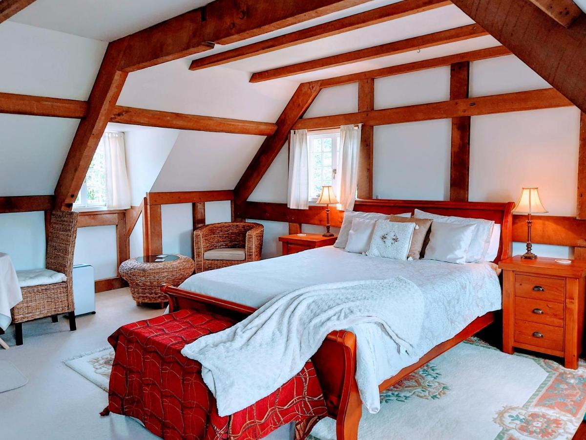 The Georgian Lodge Керікері Екстер'єр фото